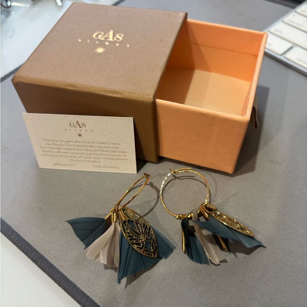 GAS Bijoux NWT Gold and Blue Feather Earrings with Gold Leaf